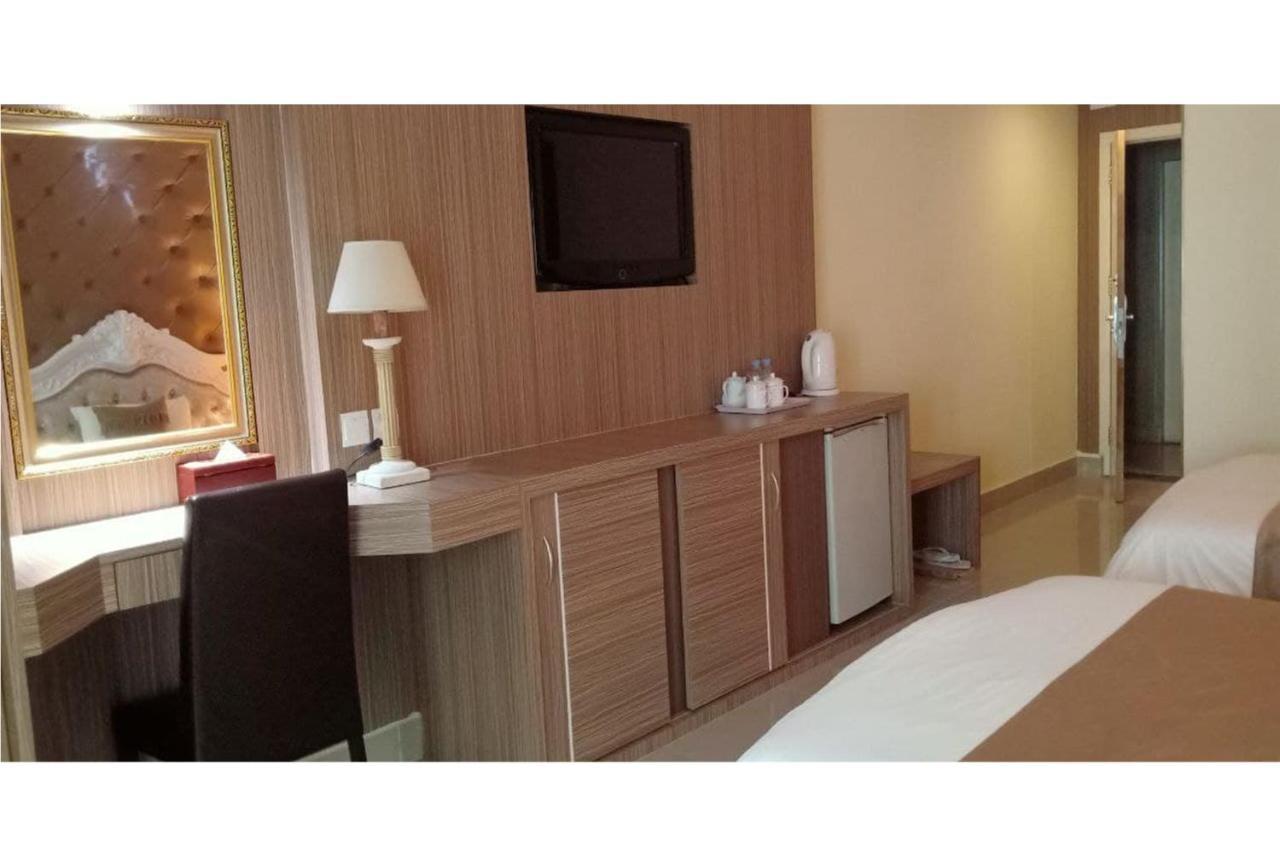 You Eng Hotel Phnom Penh Eksteriør bilde